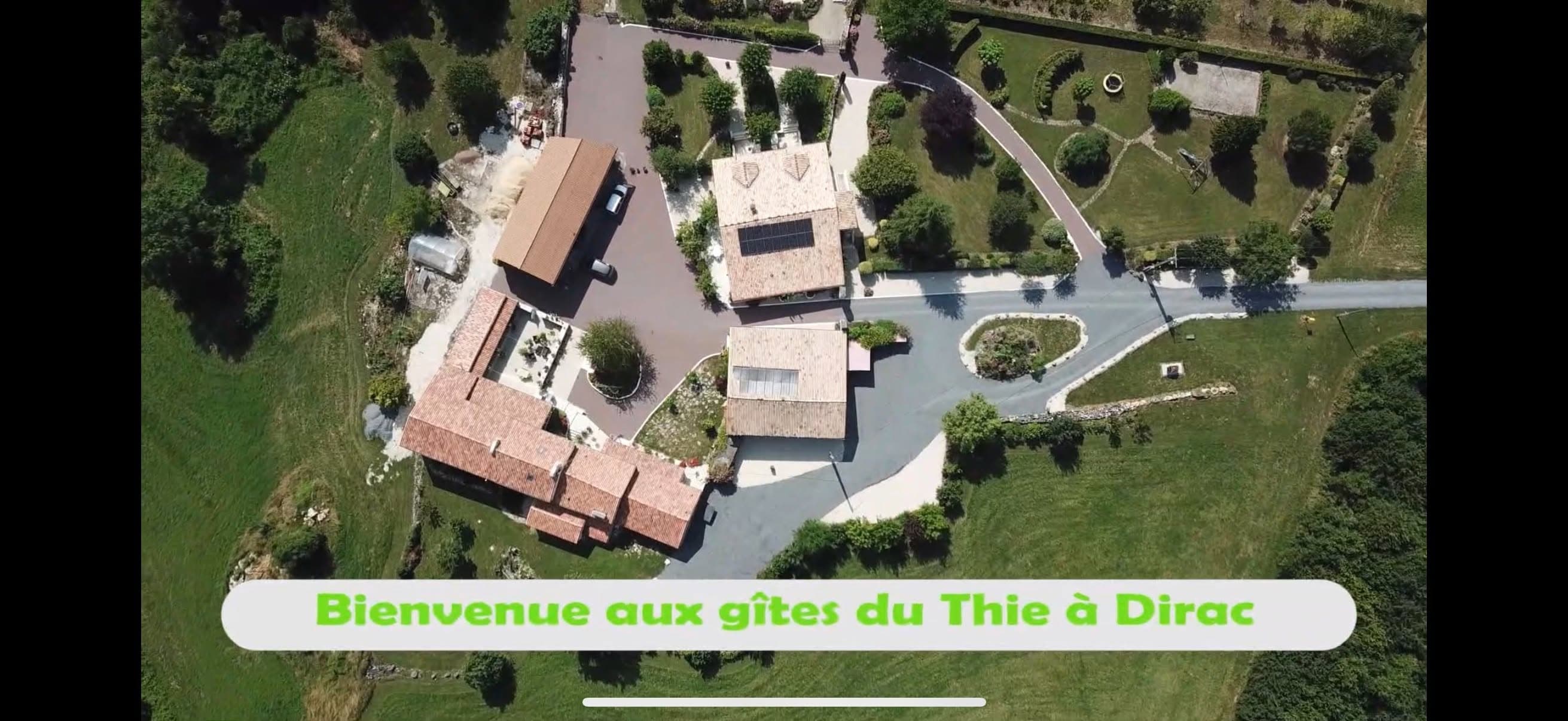 Vue aérienne du Domaine du Thie à Dirac